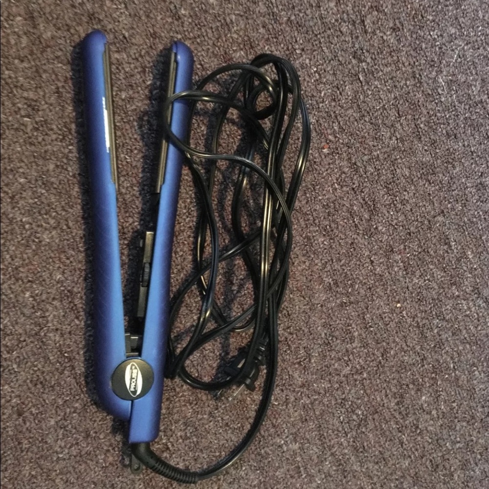 Hair straightener